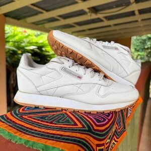 Reebok Classic Leather GZ6098 Women's Size 6.5 White Gum Retro Sneakers‎